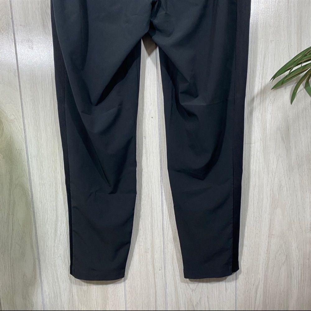 Athleta Brooklyn Ankle Pant Black 10 - Picture 6 of 10